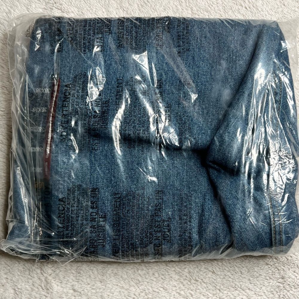 Lee Men's Relaxed Fit Straight Leg Jean in Medium Stone, 38 x 36. NWT! - Picture 10 of 10